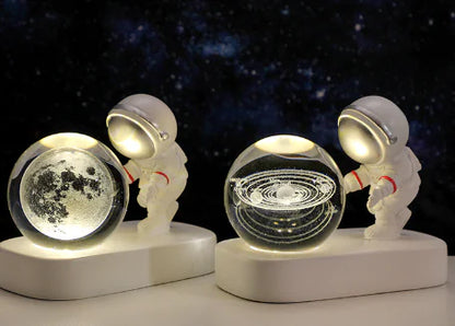 Creative Astronaut Starry Night Desk Light Decor